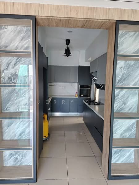 Kondominium untuk Disewa di Tree Sparina - Jerry So - Kitchen - PropertyGuru.com.my