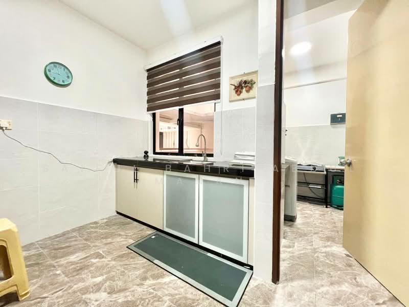 Condominium for Sale at Cyberia Smart Homes - Saiful Bahri Abdul Manan - Kitchen - PropertyGuru.com.my