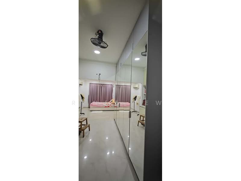 For Sale - Happy Garden