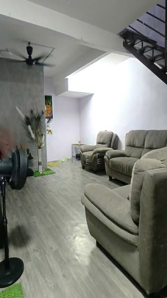 Rumah Teres 2 Tingkat untuk Dijual di Kulai (Johor) - Kelvin Chee - Living Room - PropertyGuru.com.my