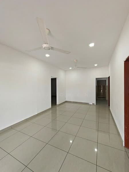 Rumah Banglo untuk Disewa di Taman Istimewa (Tebrau) - SJ CHAN - Living Room - PropertyGuru.com.my