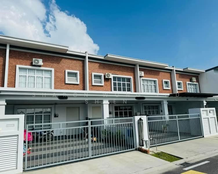 2-storey Terraced House for Sale in Bandar Indahpura (Kulai) - Sharon Wong Shu Shien - Exterior - PropertyGuru.com.my