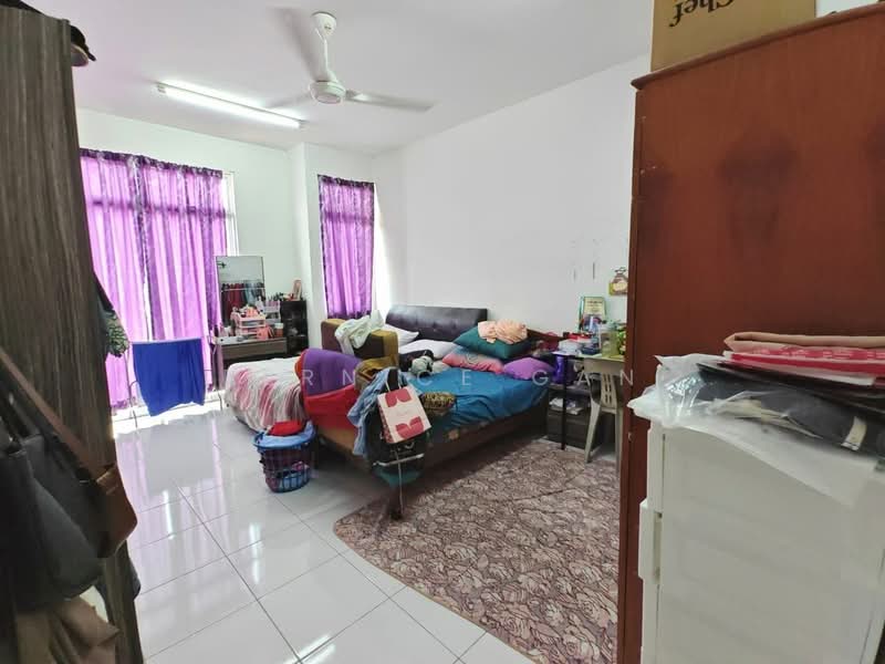 Rumah Teres 2 Tingkat untuk Dijual di Taman Kota Masai (Pasir Gudang) - Bernice Gan - Bedroom - PropertyGuru.com.my