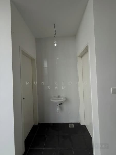 Shop for Rent in Eco Grandeur (Puncak Alam) - Mun Keong Sam - Interior - PropertyGuru.com.my