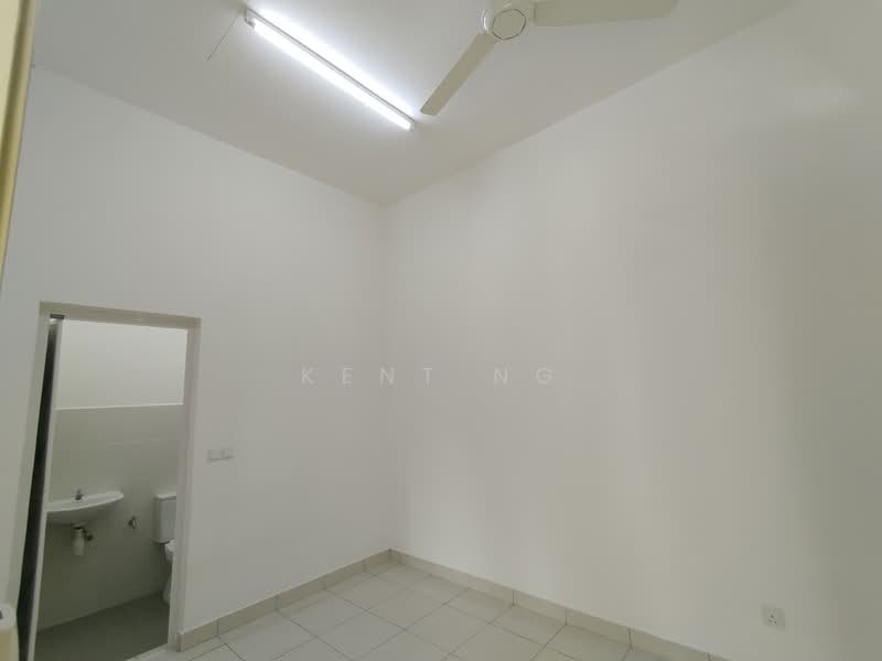 Terraced House for Rent in Seremban (Negeri Sembilan) - Kent Ng - Bathroom - PropertyGuru.com.my