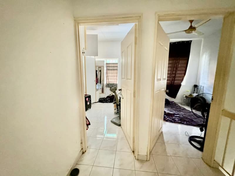 2-storey Terraced House for Sale in Cheras (Kuala Lumpur) - Kris Tan - Corridor - PropertyGuru.com.my