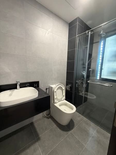 Service Residence for Rent at V Residence 2 @ Sunway Velocity - Chloe Hew - Bathroom - PropertyGuru.com.my