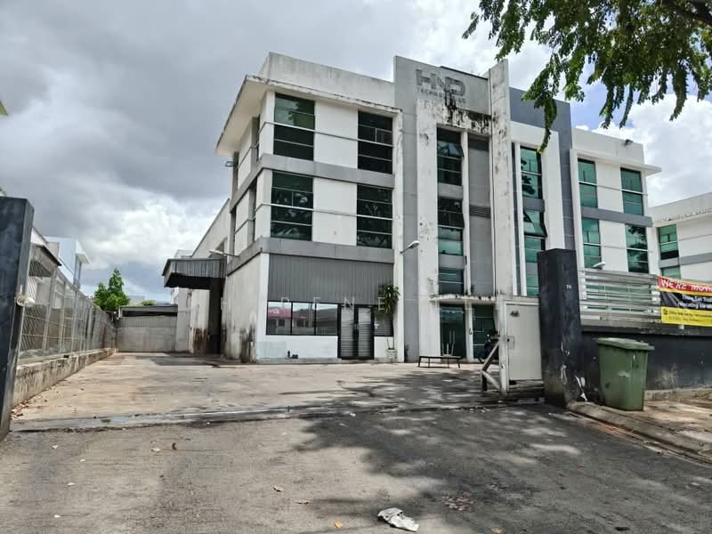 Cluster Factory for Rent in Kawasan Perindustrian Mount Austin (Tebrau) - Shirene Lee - Exterior - PropertyGuru.com.my