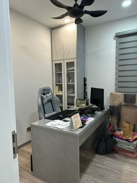 Service Residence for Sale at United Point (Residensi Berpadu) - BC TAN - Study - PropertyGuru.com.my