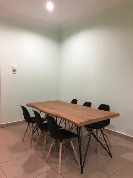 Rumah Teres 3 Tingkat untuk Disewa di Jalan Kuching (Kuala Lumpur) - Yang . - Dining Room - PropertyGuru.com.my