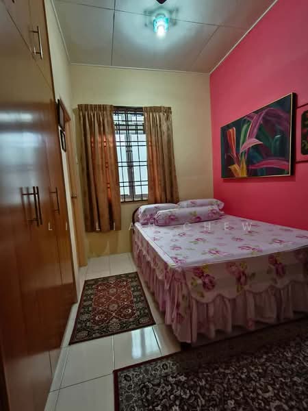 2-storey Terraced House for Sale in Taman Nusa Damai (Pasir Gudang) - Li Lian Chew - Bedroom - PropertyGuru.com.my