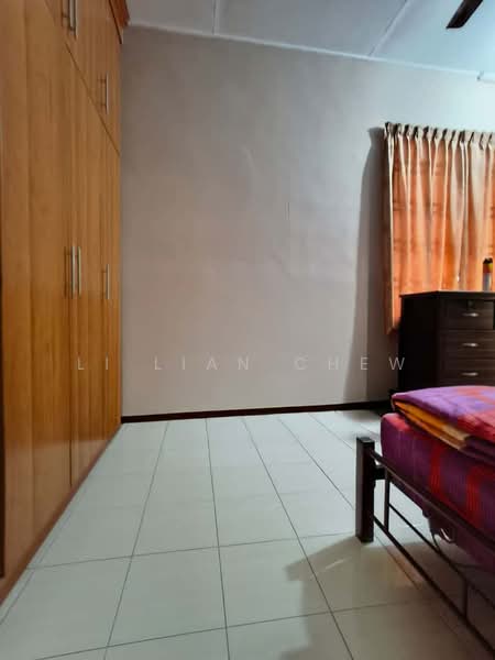 2-storey Terraced House for Sale in Taman Nusa Damai (Pasir Gudang) - Li Lian Chew - Bedroom - PropertyGuru.com.my