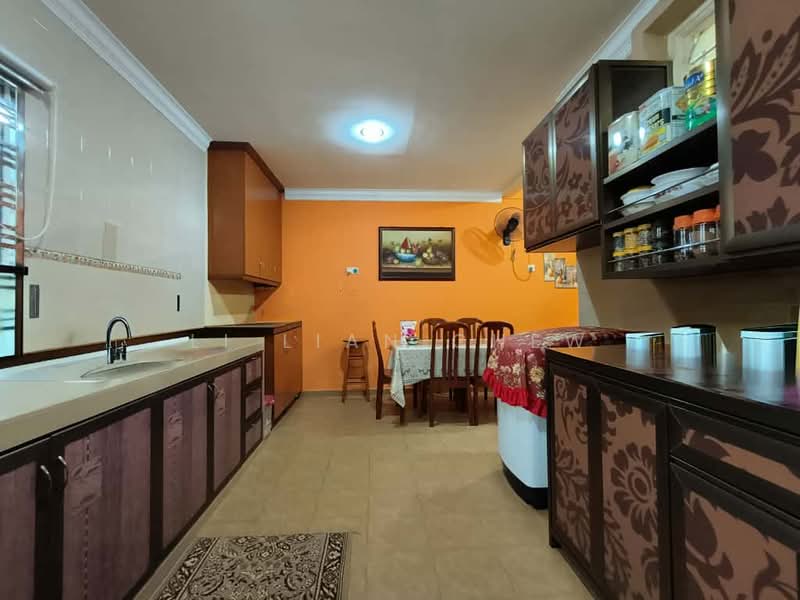 2-storey Terraced House for Sale in Taman Nusa Damai (Pasir Gudang) - Li Lian Chew - Kitchen - PropertyGuru.com.my