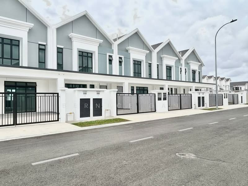Rumah Teres 2 Tingkat untuk Dijual di Bandar Dato Onn (Tebrau) - Bernice Gan - Exterior - PropertyGuru.com.my