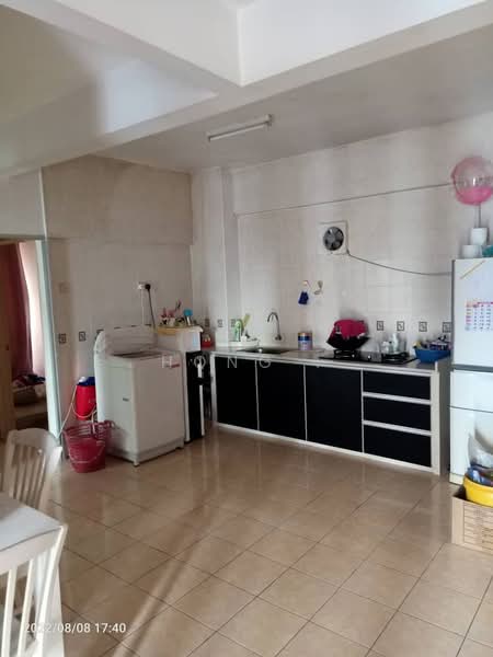 Kondominium untuk Dijual di Sri Kristal - Hong . - Kitchen - PropertyGuru.com.my