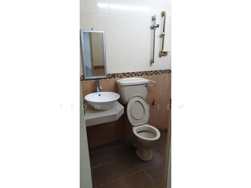 2-storey Terraced House for Sale in Sungai Long (Bandar Sungai Long) - Yeow Li Siew - Bathroom - PropertyGuru.com.my