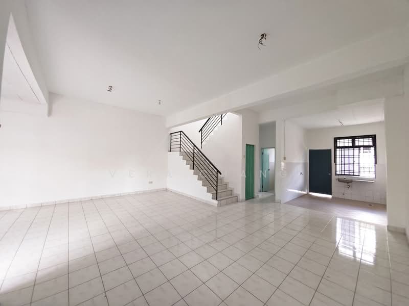 2-storey Terraced House for Sale in Taman Impian Jaya (Senai) - Vera Chang - Living Room - PropertyGuru.com.my