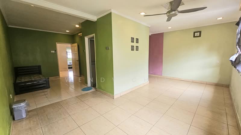 Rumah Teres 2 Tingkat untuk Dijual di Taman Putra Prima (Puchong) - Wendy Chin - Living Room - PropertyGuru.com.my