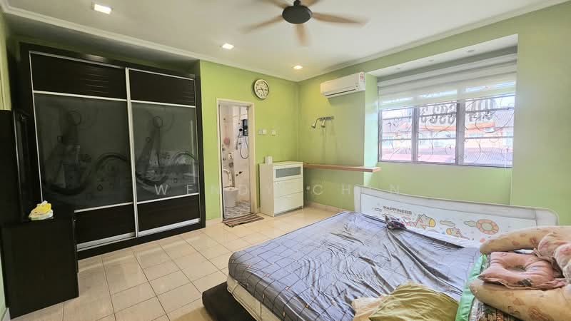 Rumah Teres 2 Tingkat untuk Dijual di Taman Putra Prima (Puchong) - Wendy Chin - Bedroom - PropertyGuru.com.my