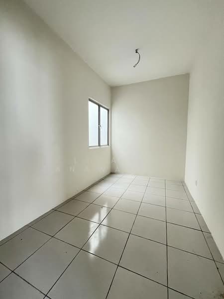 Townhouse for Sale in Dengkil (Selangor) - Liza @ Zanawati Abu Bakar - Interior - PropertyGuru.com.my