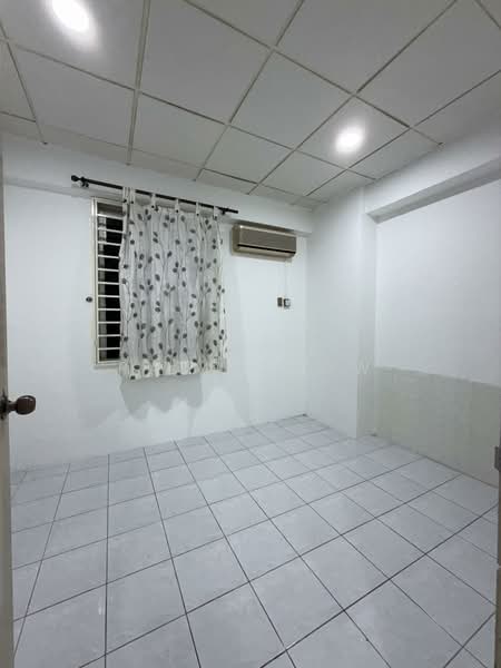 Pangsapuri untuk Disewa di Garden Park - Rain Leow - Interior - PropertyGuru.com.my