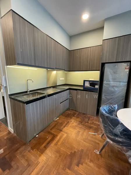 Service Residence for Rent at Bloomsvale Menara Vista Petaling - Alan Chew - Kitchen - PropertyGuru.com.my