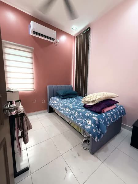 Rumah Teres untuk Dijual di Taman Laguna (Johor Bahru) - Jovel Lim - Bedroom - PropertyGuru.com.my