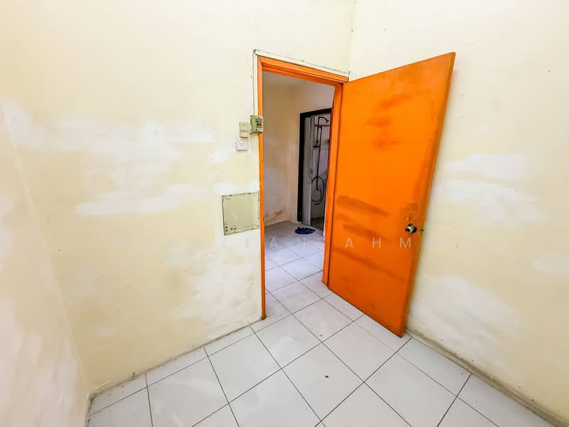 2-storey Terraced House for Sale in Bandar Baru Sri Petaling (Sri Petaling) - Wan Azlan Ahmad - PropertyGuru.com.my