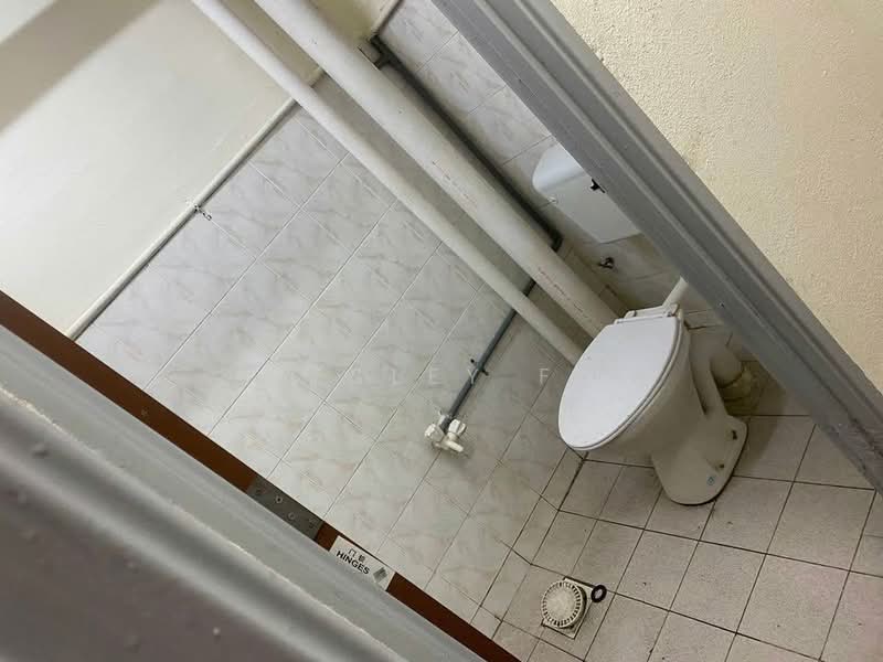 Pangsapuri untuk Dijual di Sri Penara - Wesley Fu - Bathroom - PropertyGuru.com.my