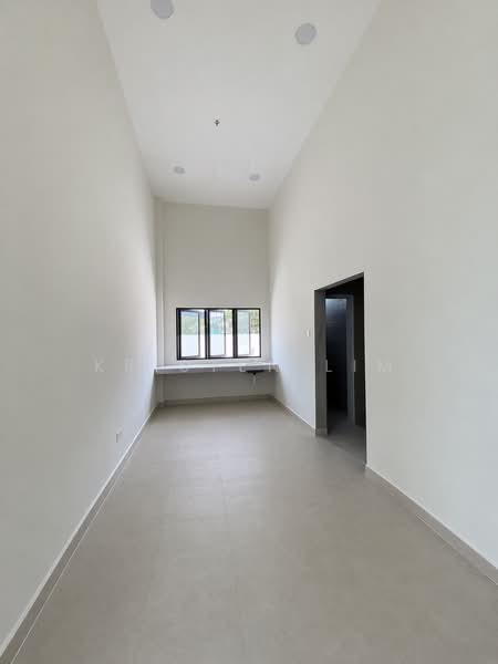 Detached Factory for Rent in Kawasan Perindustrian Arab Malaysia (Nilai) - Kristen Lim - Interior - PropertyGuru.com.my