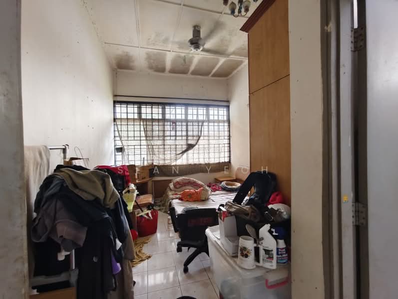Rumah Teres 1 Tingkat untuk Dijual di Perling (Johor) - Sean Yeoh - Bedroom - PropertyGuru.com.my