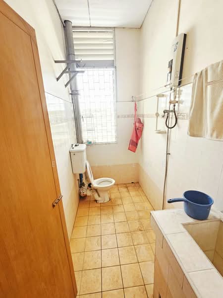2-storey Terraced House for Rent in Pulau Tikus (George Town) - Edwin Ewe - Bathroom - PropertyGuru.com.my