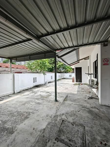 Bungalow for Rent in Johor Bahru (Johor) - Sue Jin Tee - Exterior - PropertyGuru.com.my