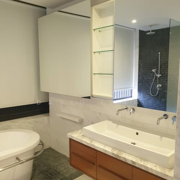 Kondominium untuk Dijual di Dedaun Condominium - David Tang - Bathroom - PropertyGuru.com.my