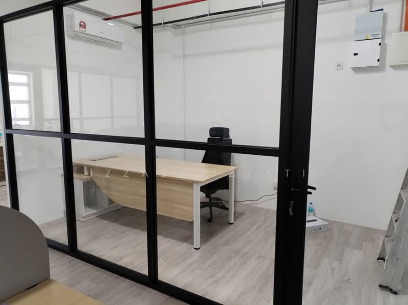 Office for Rent in Bukit Jelutong (Shah Alam) - Izzaza Izzati - Study - PropertyGuru.com.my