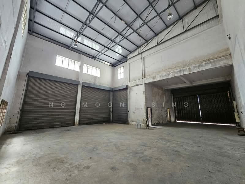 Semi-D Factory for Rent in Sri Edaran Industrial Park (Batu) - Ng Moon Tsing - Interior - PropertyGuru.com.my