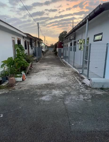1-storey Terraced House for Sale in Pekan Nanas (Johor) - Joseph Wong - Exterior - PropertyGuru.com.my
