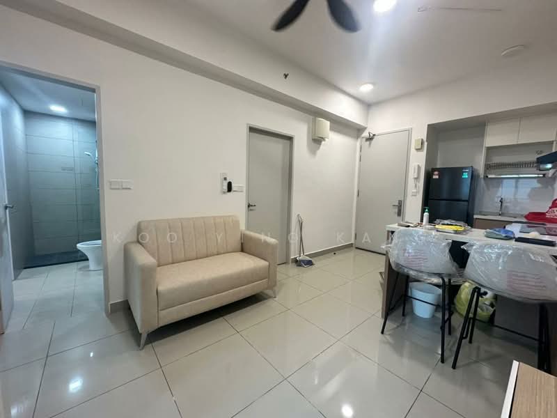 Servis Apartment untuk Disewa di Plaza @ Kelana Jaya - Koo Ying Kang - Living Room - PropertyGuru.com.my