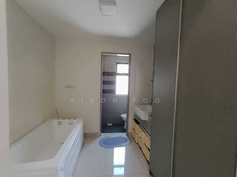 Servis Apartment untuk Disewa di G Residence - Vison Foo - Bathroom - PropertyGuru.com.my