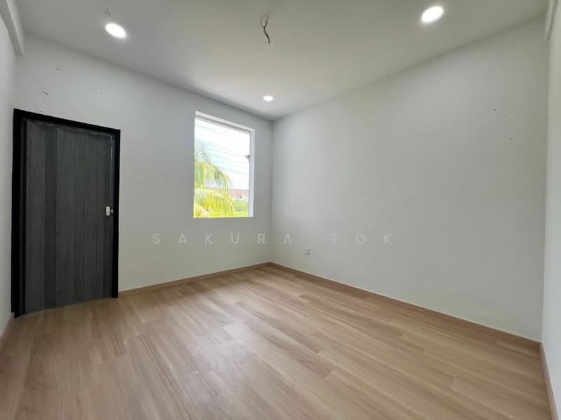 Rumah Teres 2 Tingkat untuk Dijual di Taman Putri Kulai (Kulai) - Sakura Tok - Interior - PropertyGuru.com.my
