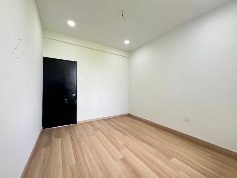 Rumah Teres 2 Tingkat untuk Dijual di Taman Putri Kulai (Kulai) - Sakura Tok - Interior - PropertyGuru.com.my