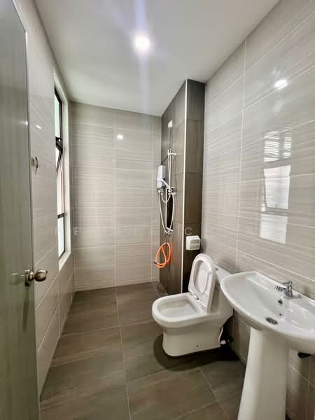 Terraced House for Rent in Skudai (Johor) - Peggie Chua - Bathroom - PropertyGuru.com.my