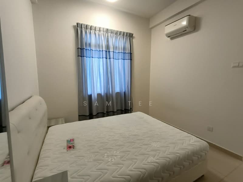 Kondominium untuk Dijual di Fairway Suites - Sam Tee - Bedroom - PropertyGuru.com.my