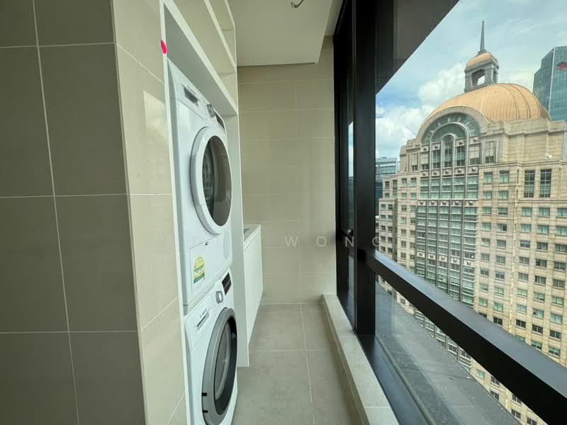 Servis Apartment untuk Dijual di Crown Residences @ Pavilion Damansara Heights - Bell Wong - Balcony - PropertyGuru.com.my