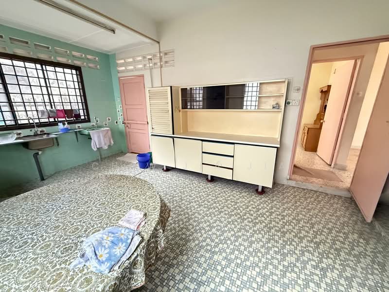 Rumah Teres 2 Tingkat untuk Dijual di Taman Pelangi (Johor Bahru) - Chew Jia Jia - Kitchen - PropertyGuru.com.my