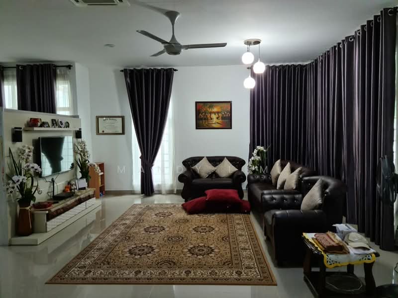 Semi-Detached House for Rent in Cyberjaya (Selangor) - Mandy Lim - Living Room - PropertyGuru.com.my