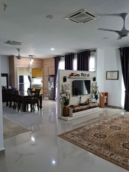 Semi-Detached House for Rent in Cyberjaya (Selangor) - Mandy Lim - Living Room - PropertyGuru.com.my
