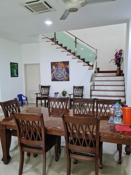 Semi-Detached House for Rent in Cyberjaya (Selangor) - Mandy Lim - Dining Room - PropertyGuru.com.my