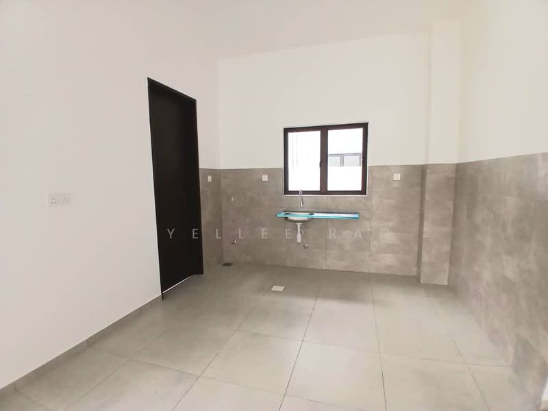 Semi-Detached House for Sale in Setia Ecohill (Semenyih) - Ryellee Rad - Kitchen - PropertyGuru.com.my