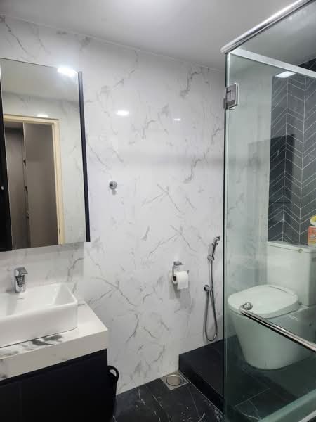 Servis Apartment untuk Disewa di Avantas Residences - Emily Tai - Bathroom - PropertyGuru.com.my